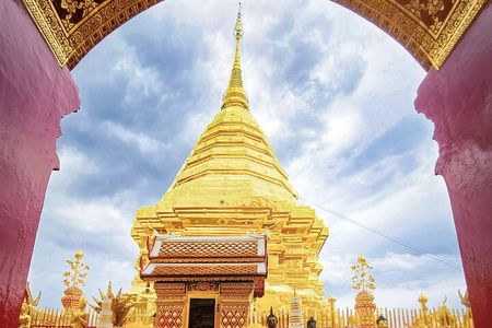 Half day Doi Suthep Temple & Mae Ping River cruise (Private)