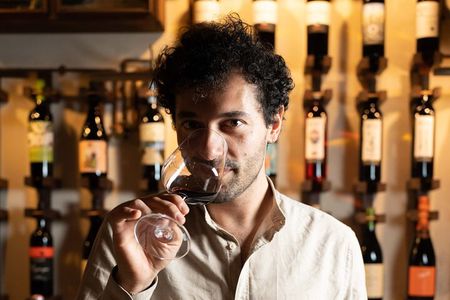 1-Hour Guided Tuscan Wine Tasting in Florence