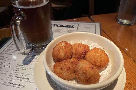 Washington DC Walking Food Tour With Secret Food Tours