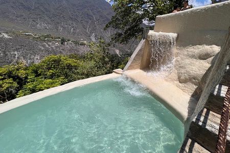100% private tour to hotsprings Tolantongo from Mexico city