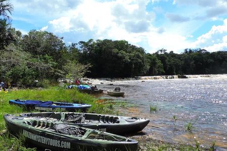6-Day Guided Kayak Expedition in the Amazon