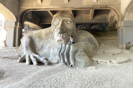 The Best of Seattle and Majestic Snoqualmie Waterfalls 