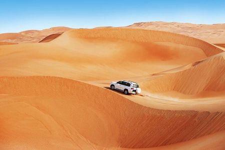 Doha Golden Dune Safari | Dune Bashing| Sandboarding| Inland sea