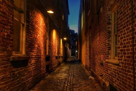 Dark Side of Charleston Guided Night-Time Walking Tour