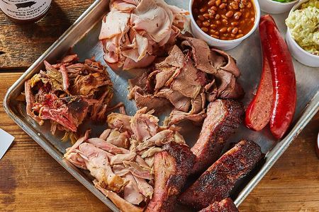 Private Gastronomy Tour (BBQ Joints & Breweries) in St. Louis