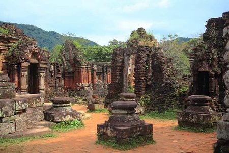 Private Guided Historical Tour in My Son Sanctuary
