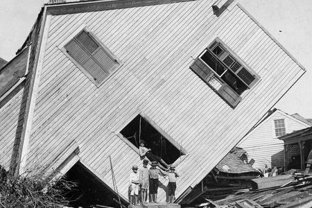 Voices of the 1900 Storm Private Tour