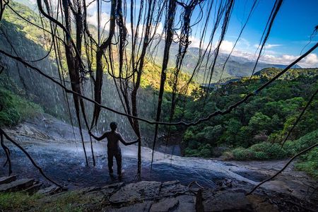 Knuckles Mountain Range: 3-Day Trek from Kandy