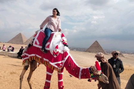 Half day Giza pyramids and Sphinx tour with an Egyptologist