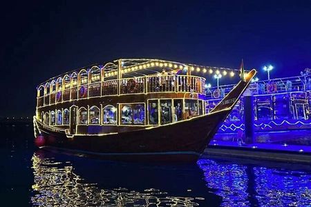 Dubai Marina Cruise with Buffet Dinner