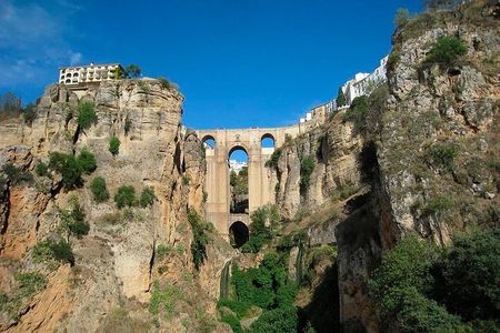 White Villages and Ronda Day Tour from Seville