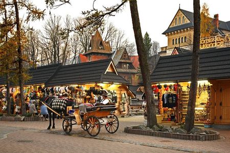 Zakopane Day Tour from Krakow with Tasting and Funicular ride