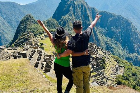 2 Days Sacred Valley and Machu Picchu Tour 