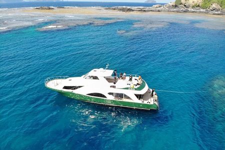 Okinawa: From Naha: 1 day Kerama Islands diving license required