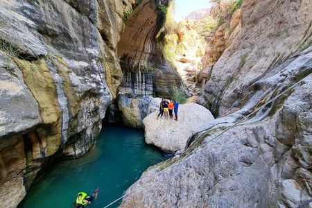 Private Wadi Tiwi - Bimmah Sinkhole - White Sand Beach - Full Day Tour