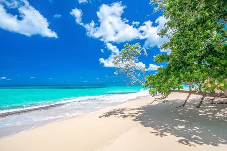 Private Full Day Beach Tour in Puerto Plata