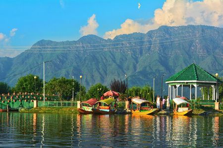 6 Days Private Guided Tour from Delhi to Kashmir