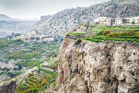 Full-day private tour- Nizwa and Jabal Akhdar