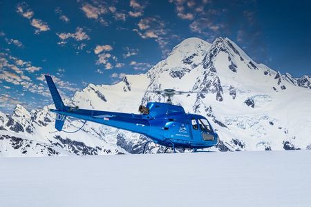 Private Flight - 2 Glaciers - Snow Landing - Franz Josef - 35mins