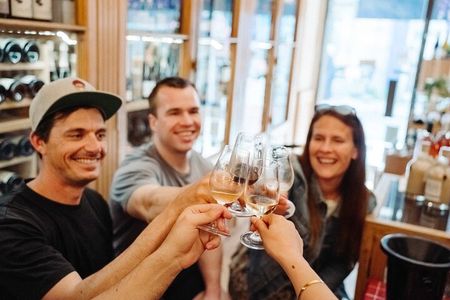 Best of Bordeaux: Wine, Cheese, Pastries & Food Walking Tour