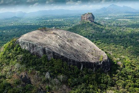 Kandy - Sigiriya Full-Day Private Tour