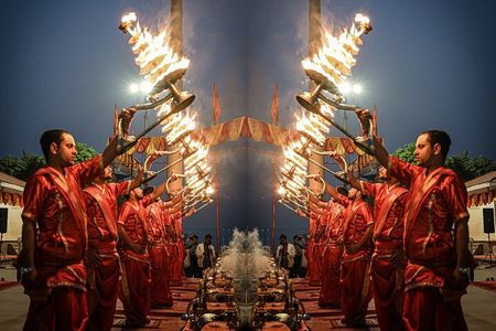 7 Day Golden Triangle with Varanasi-Delhi Agra Jaipur Varanasi