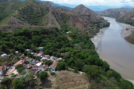 The River House Experience & Santa Fé de Antioquia (2 Days Tour)