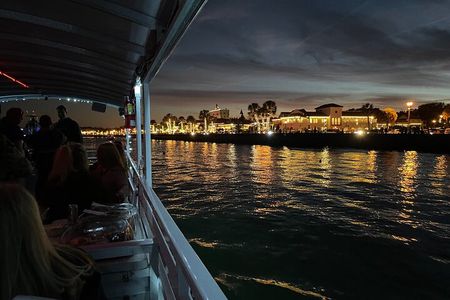 Stargazing and Haunted History Boat Tour in St. Augustine