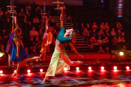 La Perle Dubai Dragone Show Admission Ticket