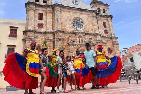 4-Hour Private Tour of the Emblematic Sites of Cartagena