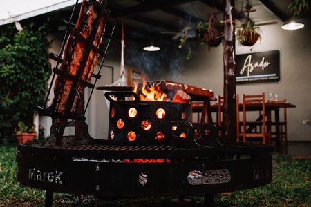 3hr Experience Learning to Make an Argentine Asado