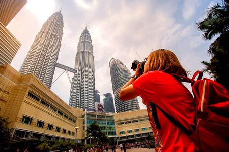 Kuala Lumpur and Malacca: Private Historical Tour from Singapore