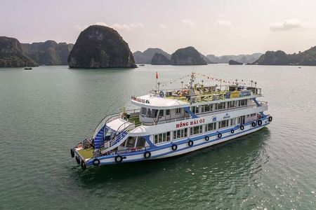 1-Day Halong Bay Tour From Hanoi Express with Dragon King Cruise