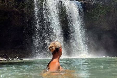 Behind The Bay - Explore Like a Local: Waterfalls/paddleboarding