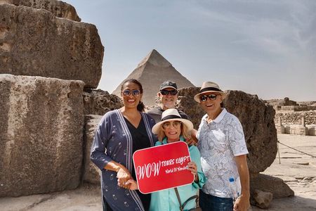Cairo Layover tour from airport (the pyramids and Royal Mummies)