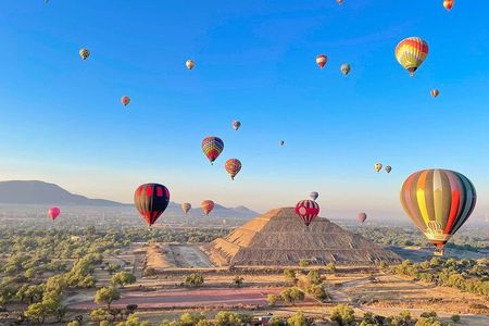 TEOTIHUACAN BALLOON RIDE (Private Transportation & Guided Tour)