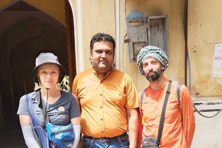 2-Day Private Jaipur City Sightseeing Tour with Six Place