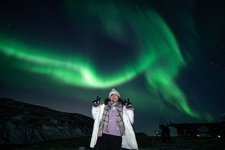 Small Bus Northern Lights Tour from Reykjavik @ 9:30 pm