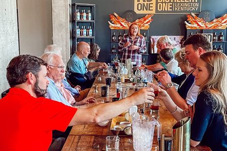 Guided Half Day Tour in Lexington