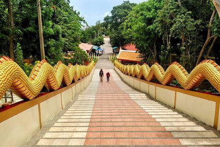6 Hour Private Selfie City Tour in the Landmark of Pattaya