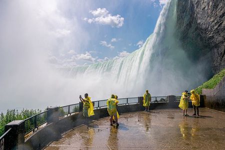 Niagara Falls Skylon Tower & Journey Behind the Falls Tour