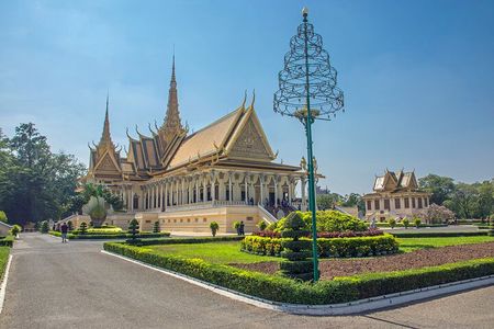 Phnom Pehn City Must See Highlight Guided Tour 