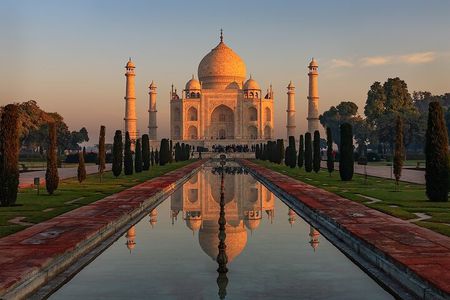 Taj Mahal, Agra Fort and Baby Taj Day Tour from Delhi by Car