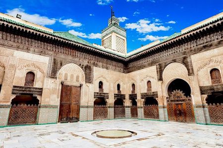 Full-Day Private Guided Tour of Fez Medina Walk & Rampart by Car