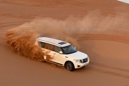 Private Premium Dubai Evening Dune Bashing With Live BBQ