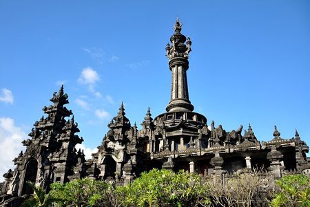 Bali Half-Day Car Charter: Denpasar City Tour