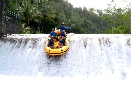 Telaga Waja White Water Rafting and Besakih Temple Tour