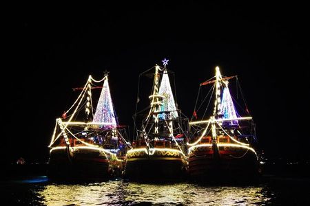 Amazing pirate dinner in Cancun, you must be here!