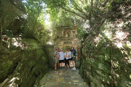 Monkey Mountain, Marble Moutain & Dragon Bridge ( Da Nang city Tour HalfDay )