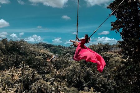 Bali Swing Activity and Tanah Lot Sunset Trip Packages